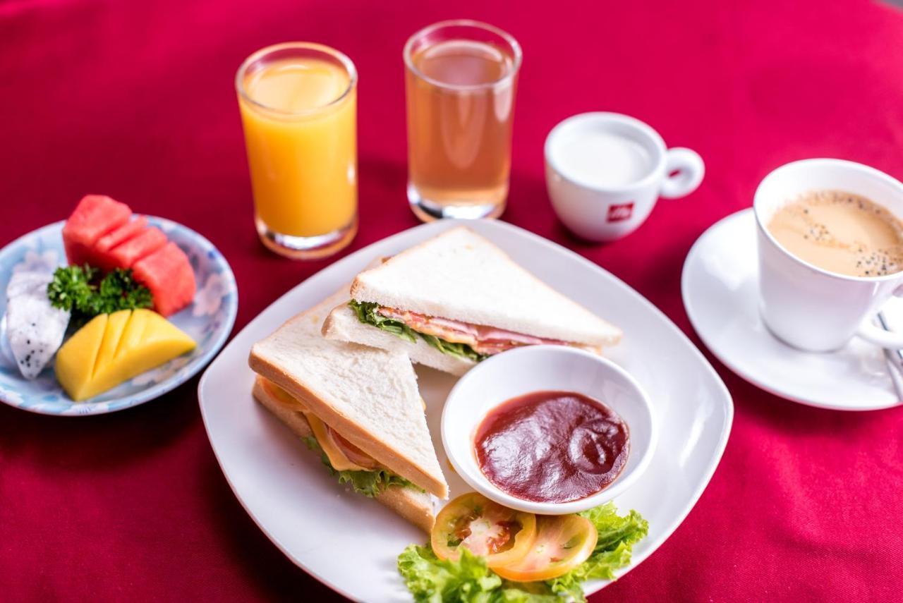 Comoda Casa Hotel Сиемрип Экстерьер фото